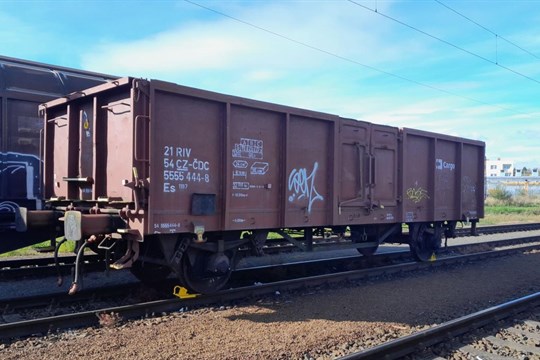 Neřízený vagon dojel z Mariánských Lázní až do Plané