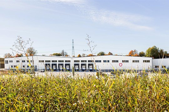 Nová skladová hala Mattoni 1873 zefektivní logistiku a sníží kamionovou dopravu