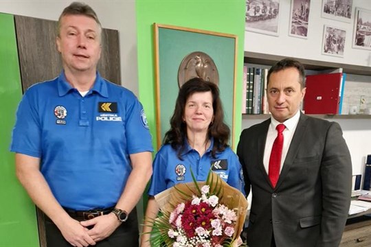 Dvacet let ve službě městu. Strážnice Petra Leichtová končí u sokolovské městské policie