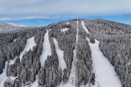 Déšť komplikuje závěr sezóny na Špičáku. V provozu zůstane jen Lubák za akční cenu