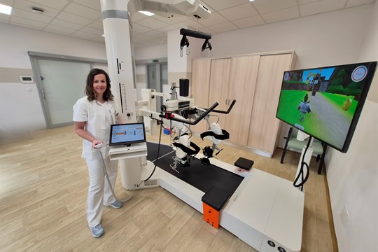 Robotická revoluce v Plzni. Pacientům po kritických stavech pomůže s chůzí i úchopem špičková technologie