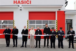 Koterovští dobrovolní hasiči mají nové zázemí. Rekonstrukce zbrojnice vyšla na 13 milionů