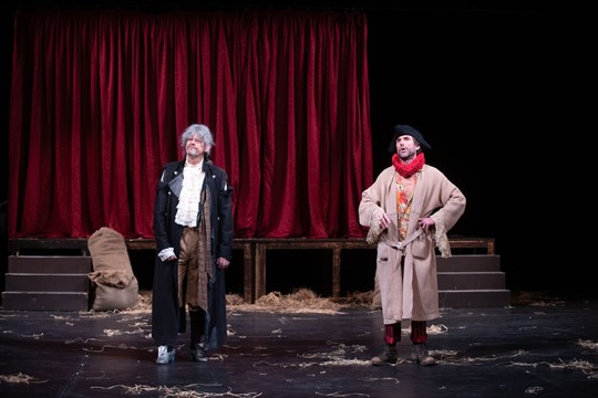 Tylovo divadlo chystá další premiéru. Jaroslav Matějka a Martin Stránský putují světem jako Kunderův Jakub a jeho pán