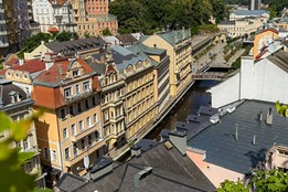 Turistický boom pokračuje: Karlovarský kraj překonal předcovidová čísla 