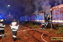 Méně výjezdů, ale vyšší škody. Plzeňští hasiči loni zachránili přes...