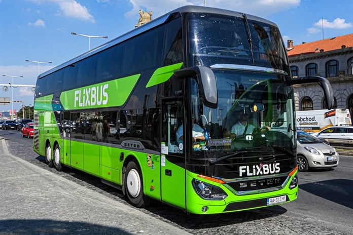 Dálkový autobus FlixBus