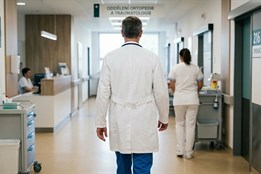 Revoluce v Sokolově: Nové klouby do šesti měsíců a unikátní operace, které jinde neumí