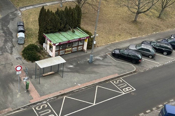 Nevyužívaný stánek v Domažlicích