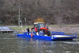 Tisíce aut ročně a úspora desítek kilometrů. Unikátní přívoz v Darové prochází velkou údržbou