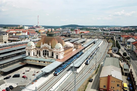 Plzeň zbourá poštu u nádraží. Ustoupí modernímu terminálu pro dálkové autobusy