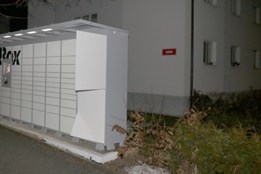 Ukradený Mini Cooper se vrátil majitelce ještě týž den, smolař z boxu skončil v poutech