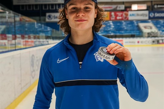 Talent Dvořák už pálí i v extralize dospělých: Táta měl kariéru jako blázen. Hlavně prý nemám začít blbnout