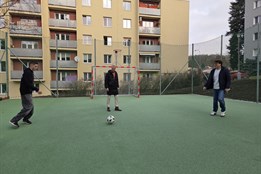 V Lobzích bylo dokončeno multifunkční hřiště, lidé si ho přáli v participativním rozpočtu