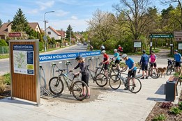 Myčka na kola i zkušebna pro muzikanty: Chodov staví projekty, které si vymysleli sami lidé